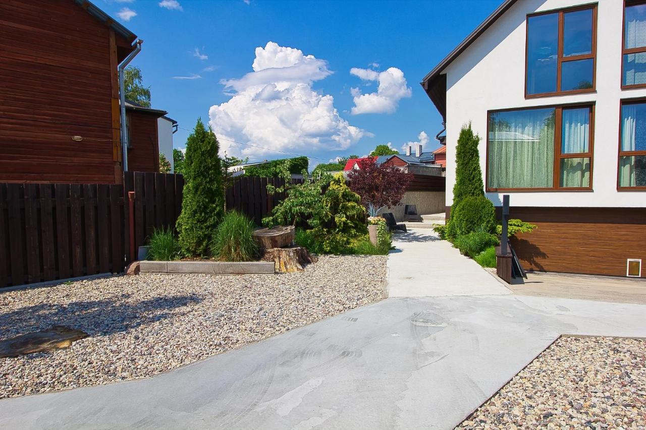 Lux Apartment Пярну Экстерьер фото
