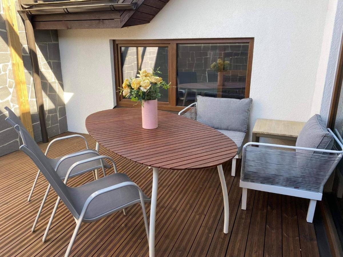 Lux Apartment Пярну Экстерьер фото